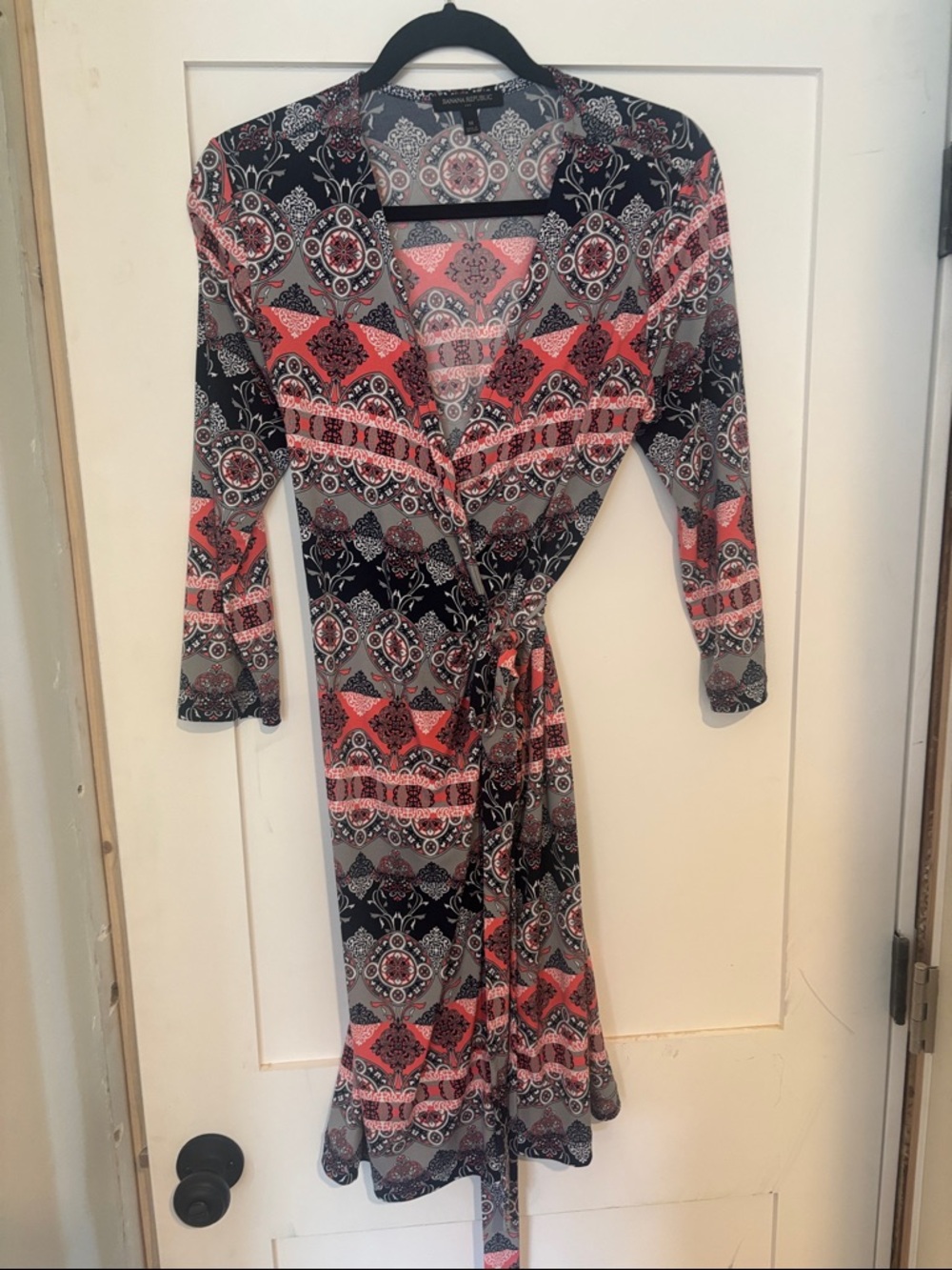 Banana Republic Coral, Black & Gray Printed Tunic